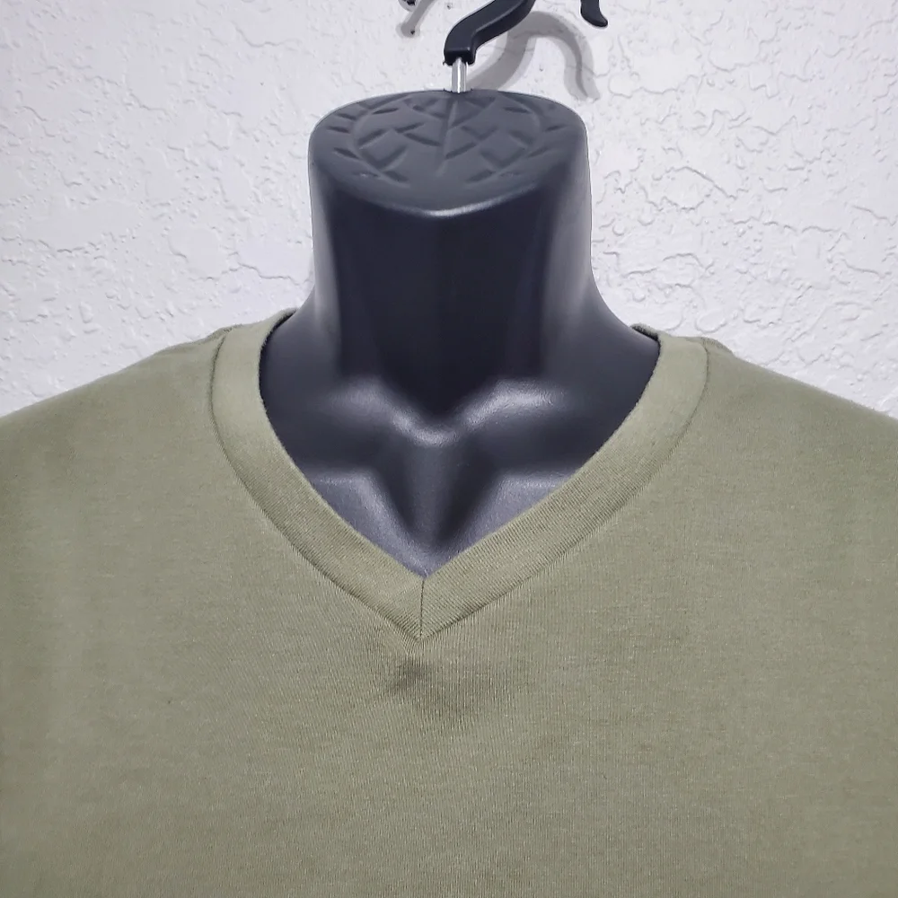 2/$30 George Men's Olive Short Sleeve V-Neck T-Shirt Size 2XL